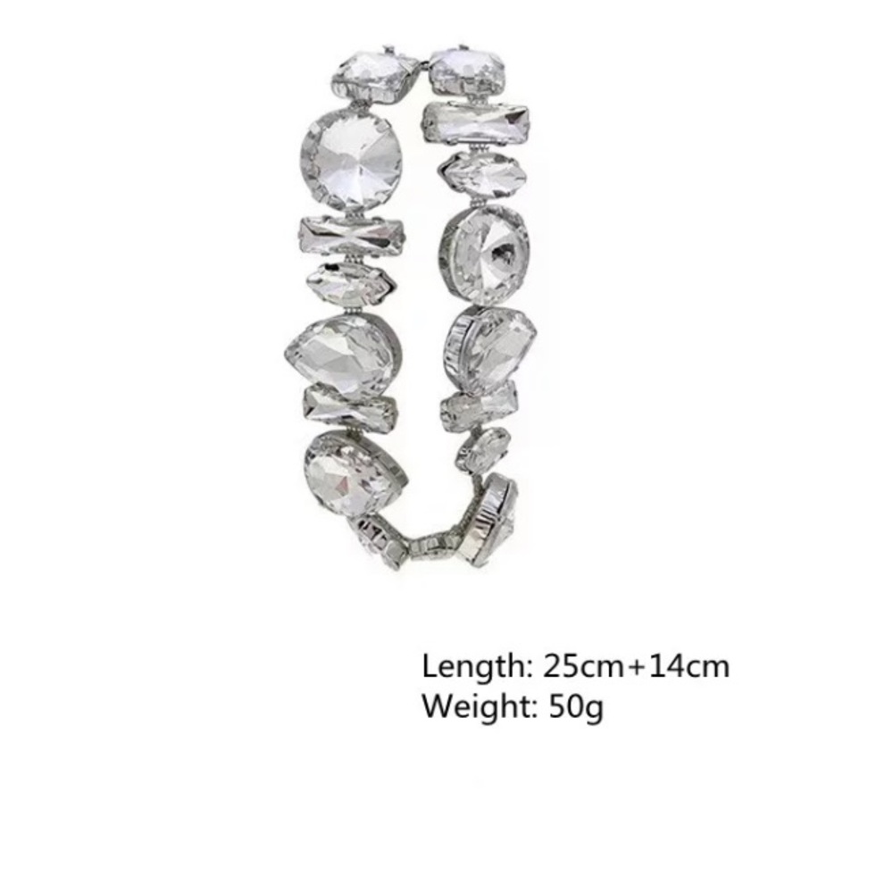 🌟 Big Crystals Choker Necklace - Picture 2 of 4
